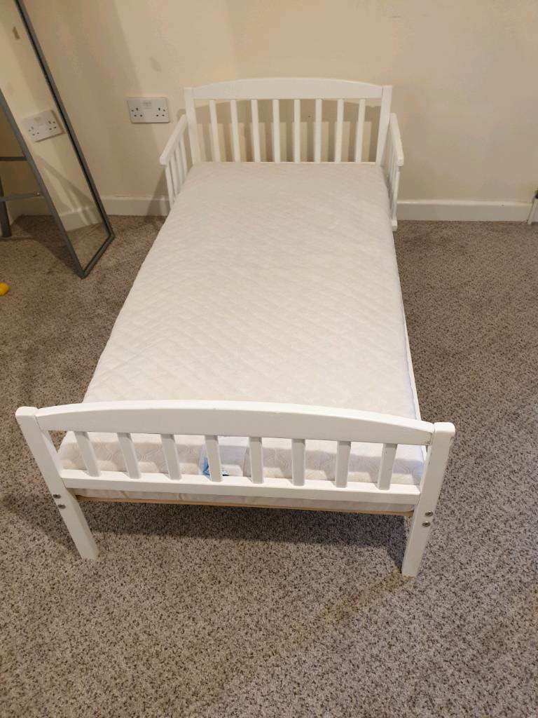toddlers first bed